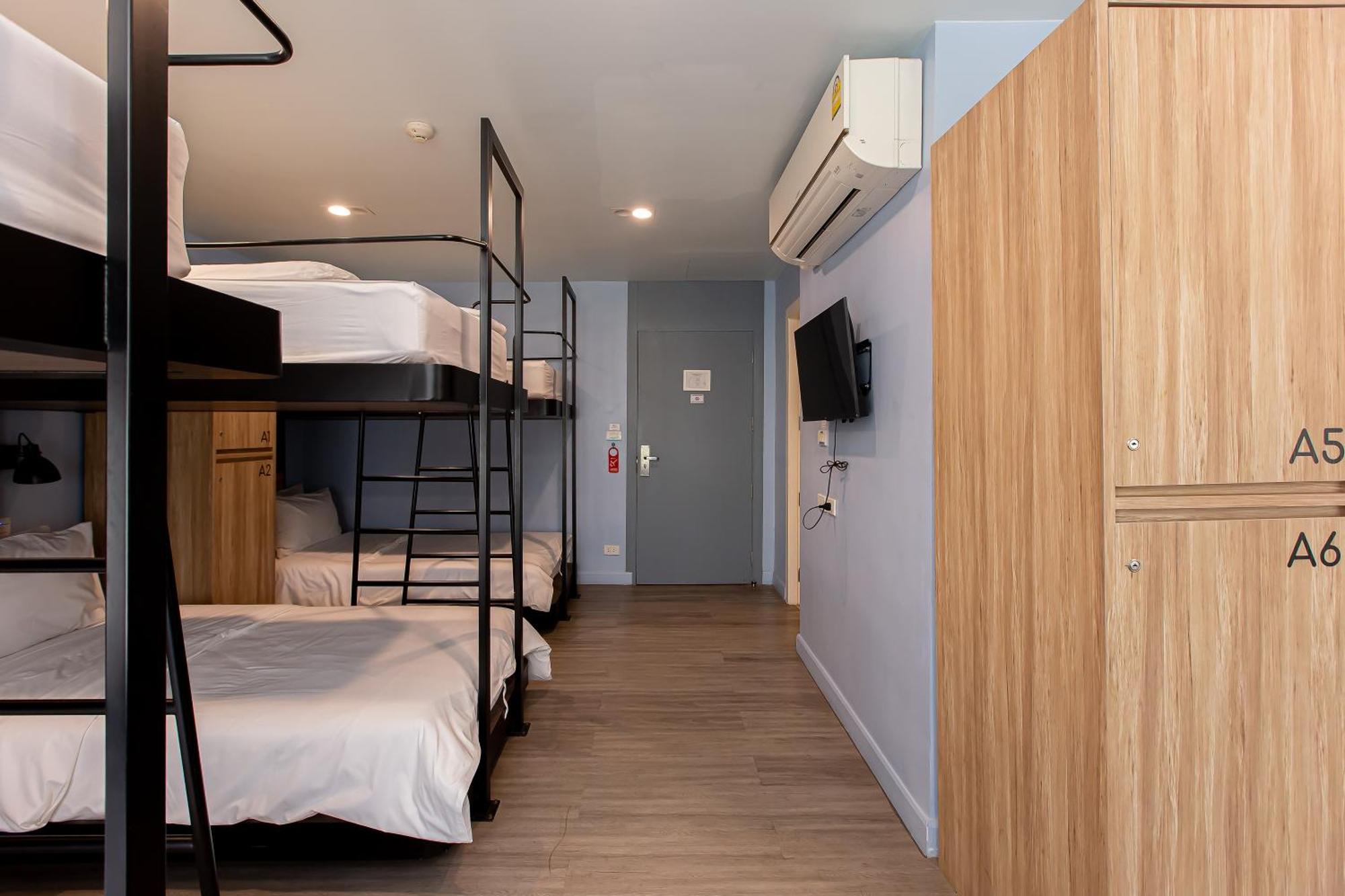 Simply Sleep Hostel Bangkok Exterior foto